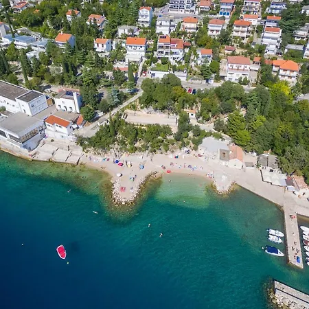 Apartament Kinaya *