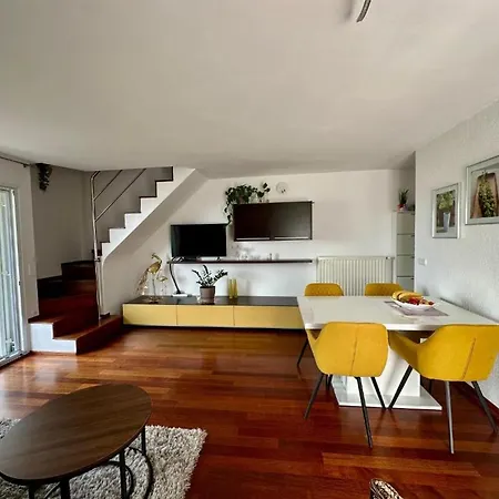 Kinaya Apartament